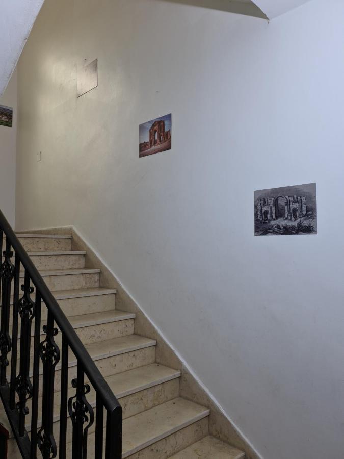 Full Panorama To Archaeological Site شقة جرش